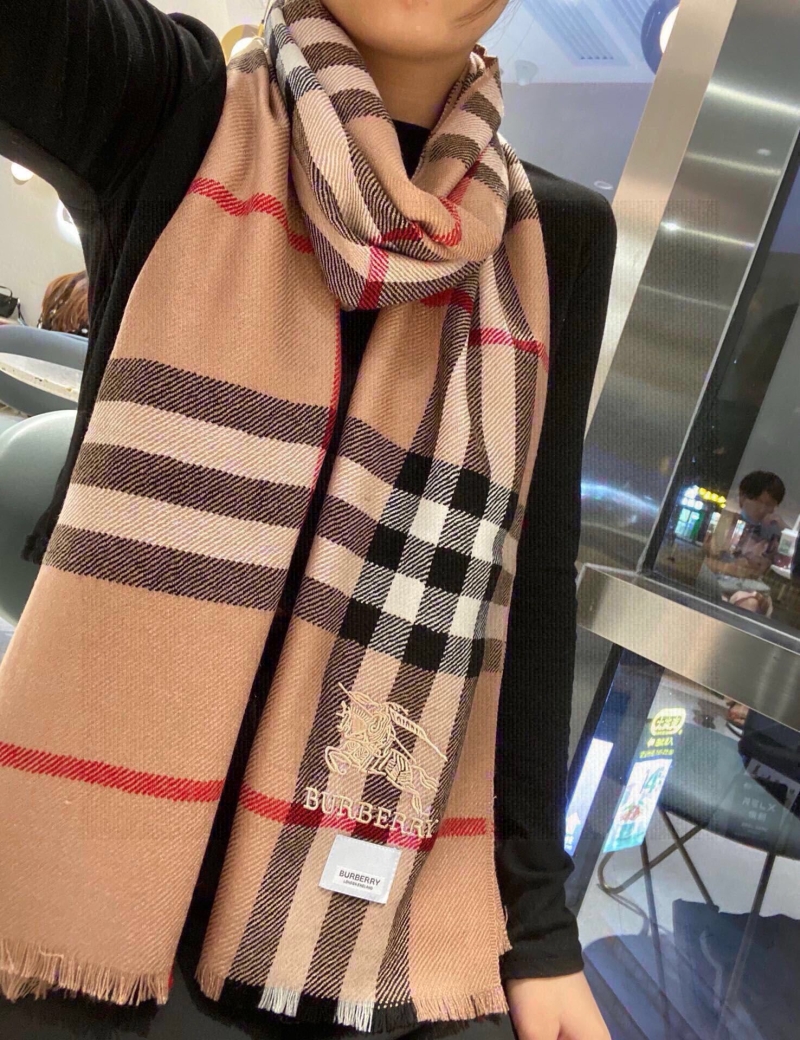 BURBERRY